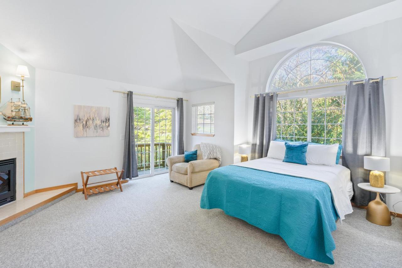 Cannon Beach Vibes, Steps To The Beach,Wifi,3 Full Bedroom En Suites With 3 Fireplaces,Near Downtown 外观 照片